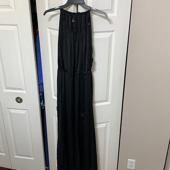 H&M black silky lined maxi dress gathered waist and neckline sz8,very forgiving - Picture 3 of 9